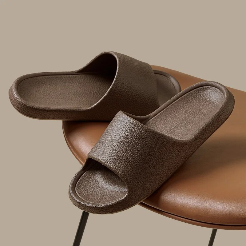 Pantoufles d'Été Plates et Lég - Outdoor Camping Slippers avis et prix